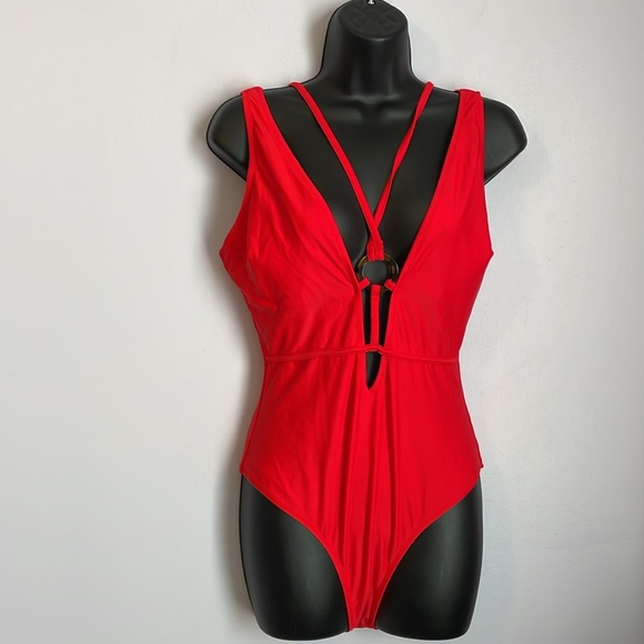 NWT Cupshe Red Strappy Lace Up One Piece Swimsuit with O Ring size M - Picture 2 of 16